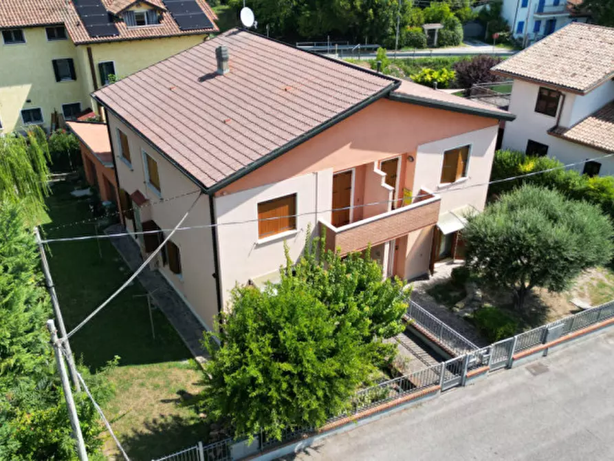 Immagine 2 di Casa bifamiliare in vendita  in Via Santa Maria Ausiliatrice a Selvazzano Dentro
