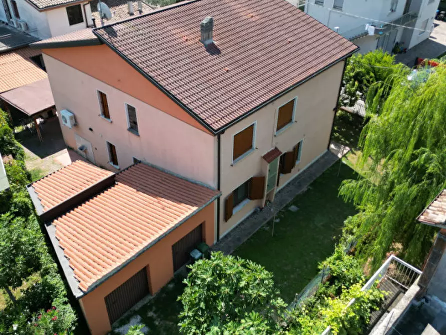 Immagine 3 di Casa bifamiliare in vendita  in Via Santa Maria Ausiliatrice a Selvazzano Dentro