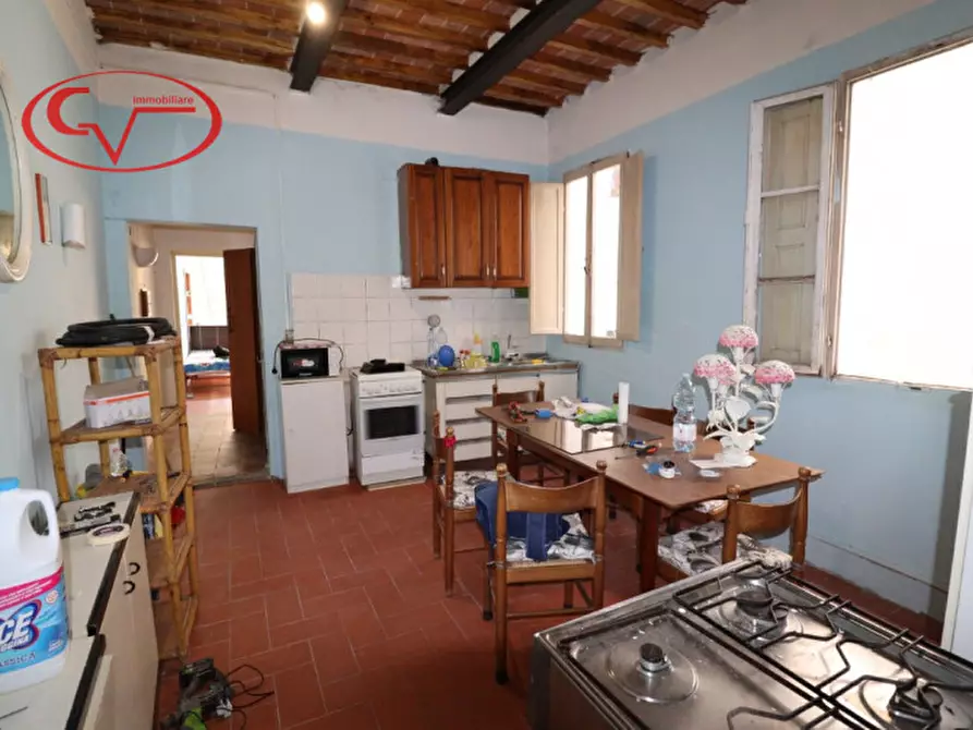 Immagine 1 di Appartamento in vendita  in via Roma a Montevarchi