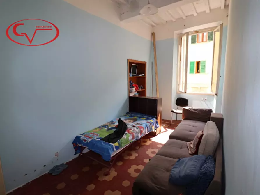 Immagine 14 di Appartamento in vendita  in via Roma a Montevarchi