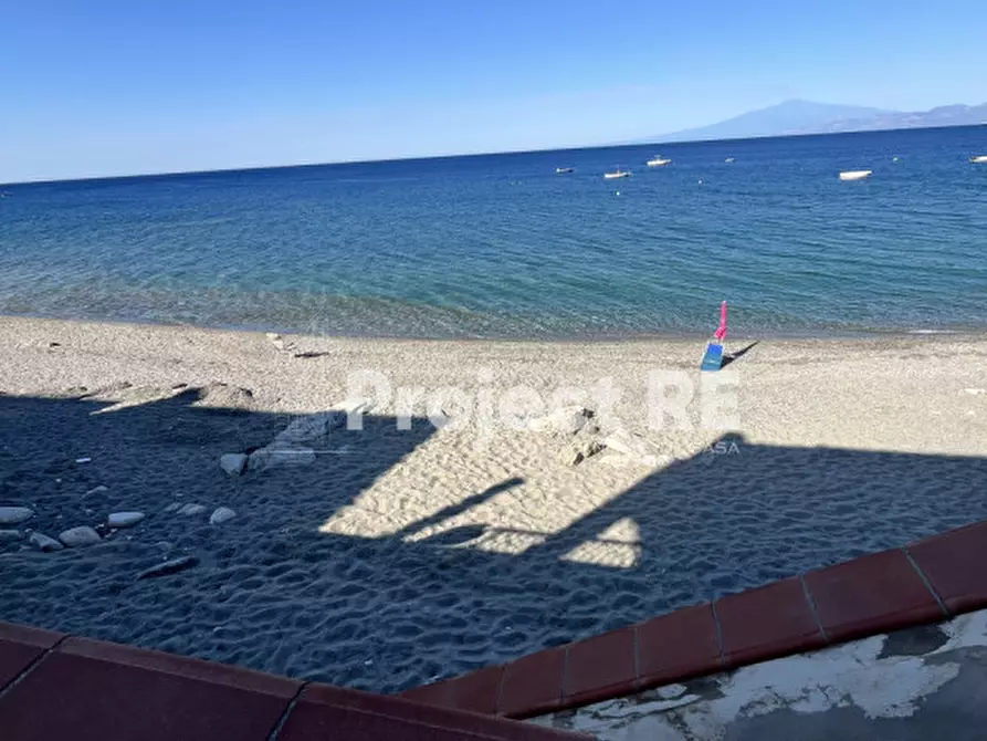 Immagine 19 di Villa in vendita  in Via Vecchia Provinciale a Motta San Giovanni