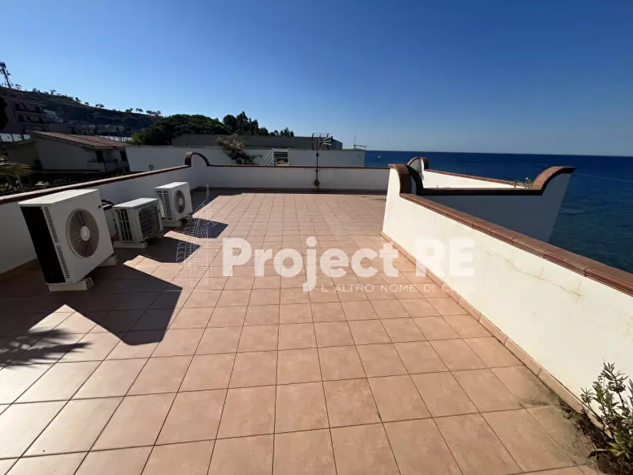 Immagine 21 di Villa in vendita  in Via Vecchia Provinciale a Motta San Giovanni