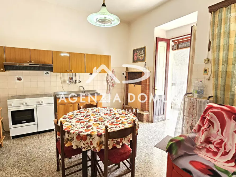 Immagine 20 di Casa indipendente in vendita  in Via Don Minzoni 4 a Racale