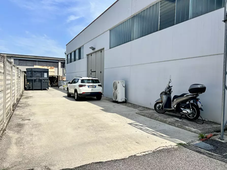 Immagine 4 di Capannone industriale in affitto  in VIA ENZO NATTA a Pescantina