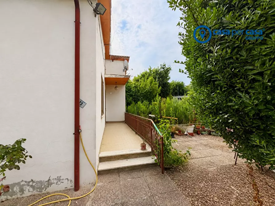 Immagine 2 di Casa indipendente in vendita  in Via Mantegna a Solesino