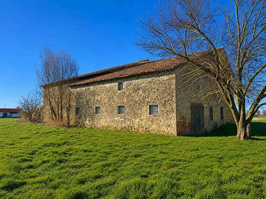Immagine 7 di Casa indipendente in vendita  a Barbarano Mossano