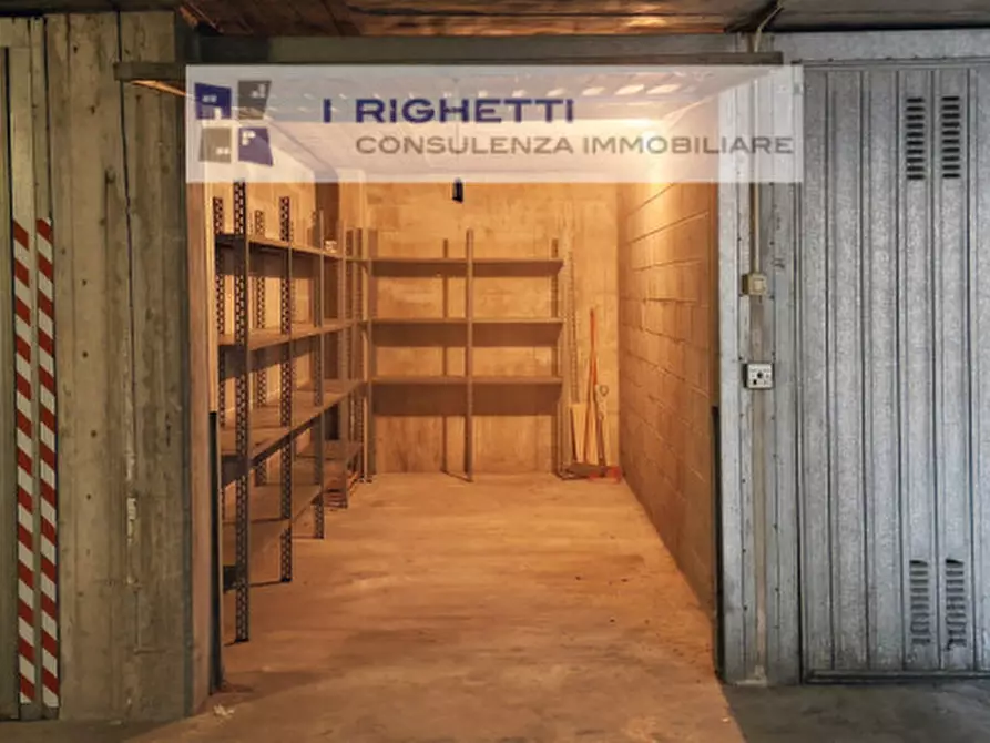 Immagine 5 di Garage in vendita  in Via Luigi Galvani a Verona