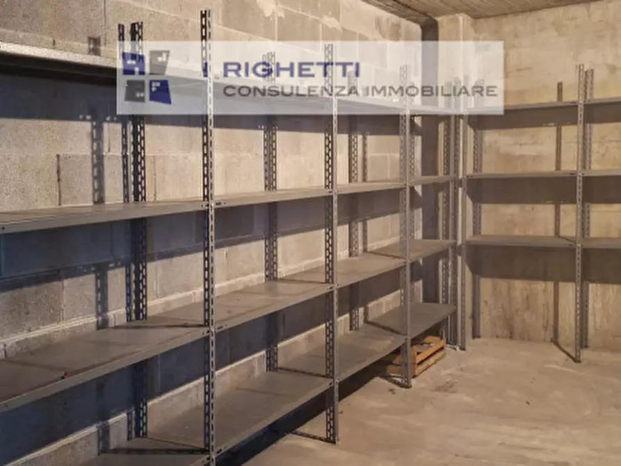 Immagine 6 di Garage in vendita  in Via Luigi Galvani a Verona