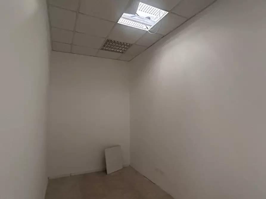 Immagine 9 di Capannone industriale in affitto  in VIA LAGO DI ALBANO a Schio