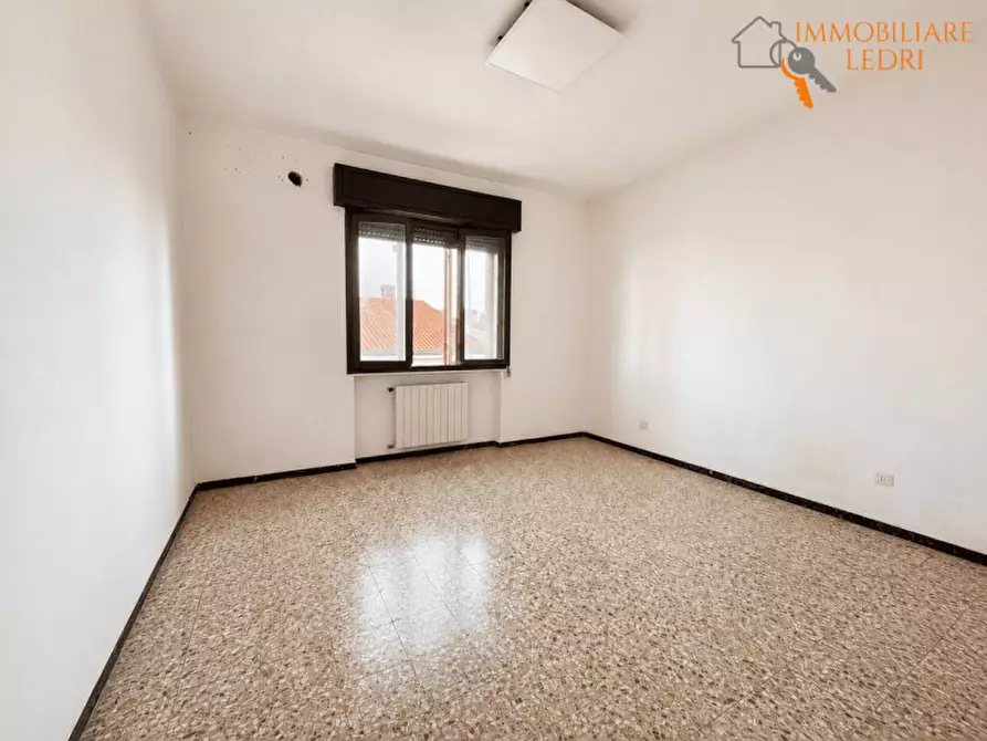 Immagine 2 di Casa indipendente in vendita  in Via Gioacchino Rossini a Salizzole