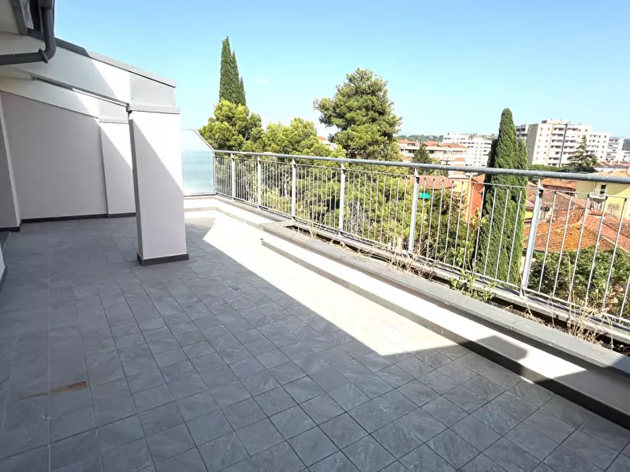 Immagine 3 di Attico in vendita  in Via Adriatica 70 a Perugia