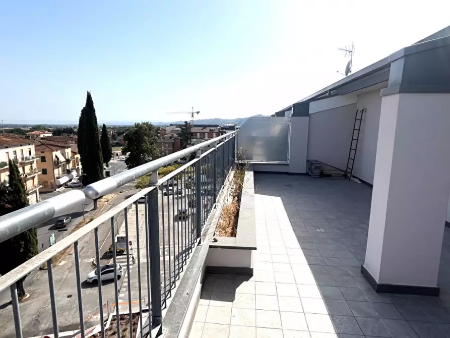 Immagine 4 di Attico in vendita  in Via Adriatica 70 a Perugia