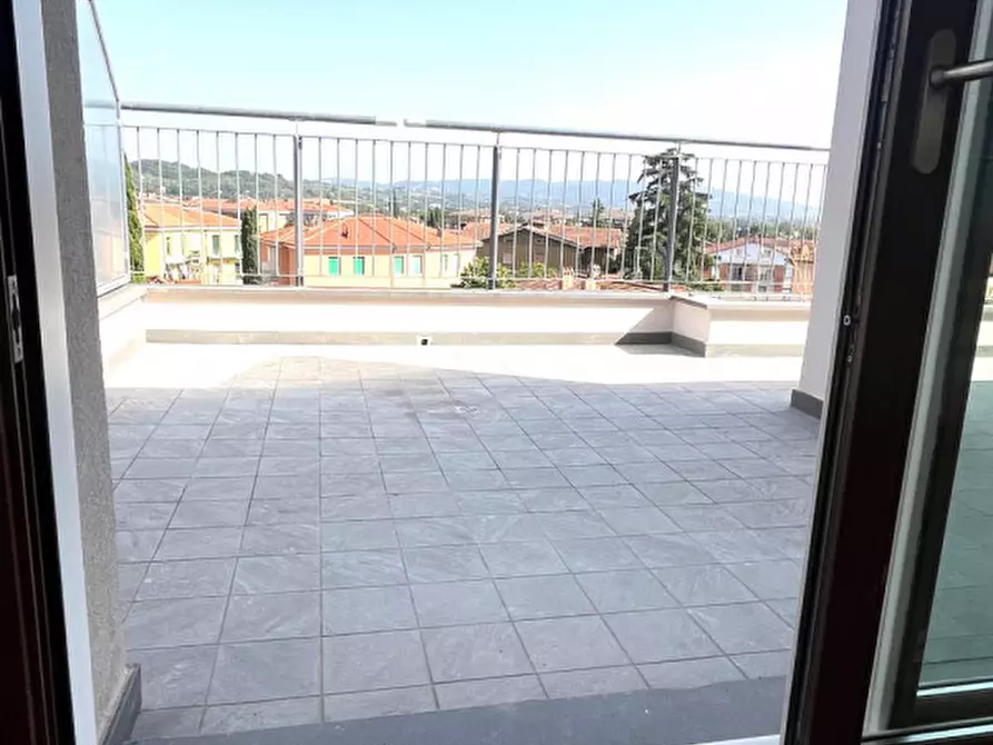 Immagine 24 di Attico in vendita  in Via Adriatica 70 a Perugia