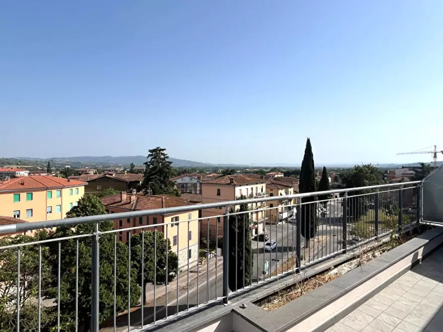 Immagine 27 di Attico in vendita  in Via Adriatica 70 a Perugia
