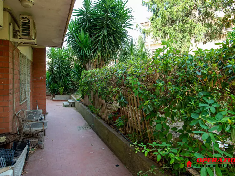 Immagine 19 di Appartamento in vendita  in Via Ascrea a Roma