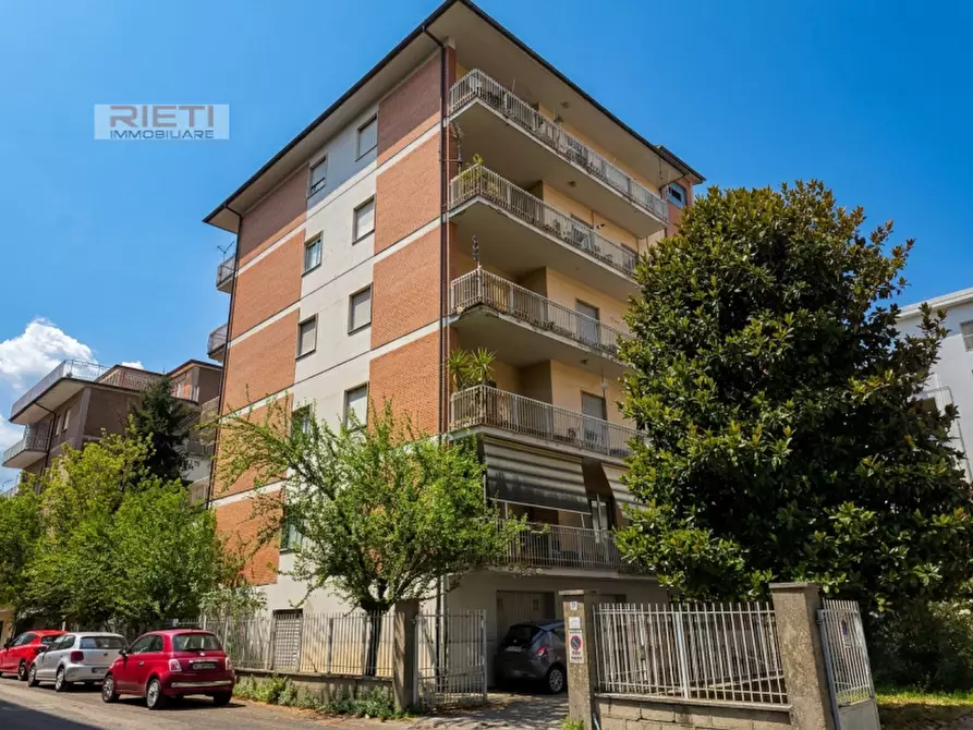 Immagine 1 di Appartamento in vendita  in Via Contigliano a Rieti