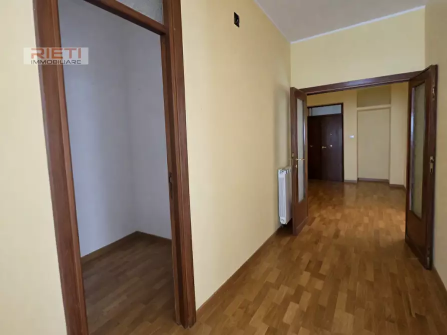 Immagine 9 di Appartamento in vendita  in Via Contigliano a Rieti