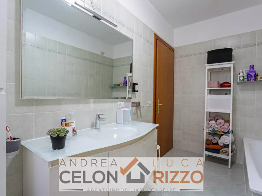 Immagine 28 di Casa quadrifamiliare in vendita  in VIA G. GARIBALDI a Bagnoli Di Sopra