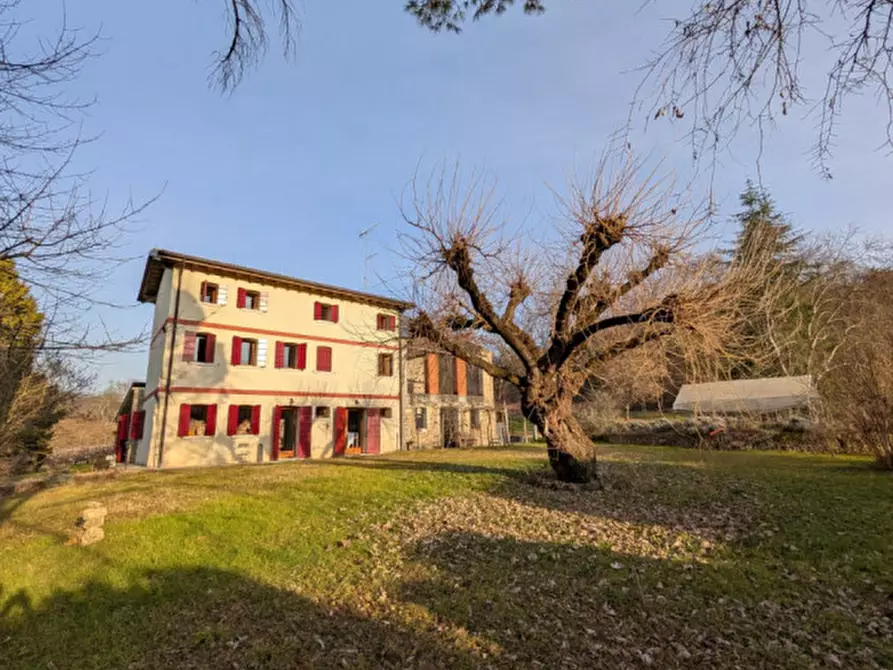 Immagine 1 di Casa indipendente in vendita  a Susegana