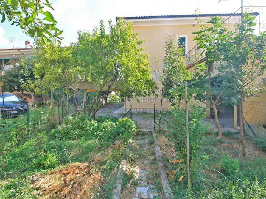 Immagine 16 di Appartamento in vendita  in Via Tevere a Torrita Di Siena
