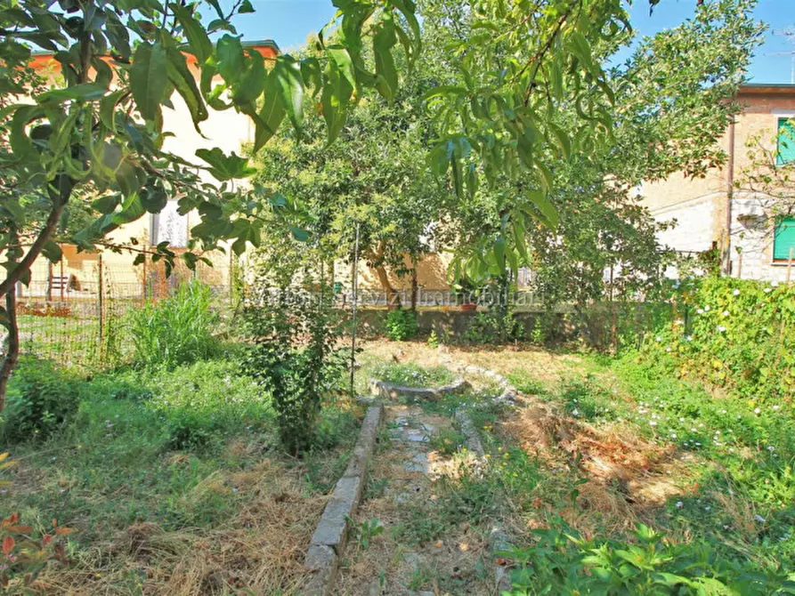Immagine 17 di Appartamento in vendita  in Via Tevere a Torrita Di Siena