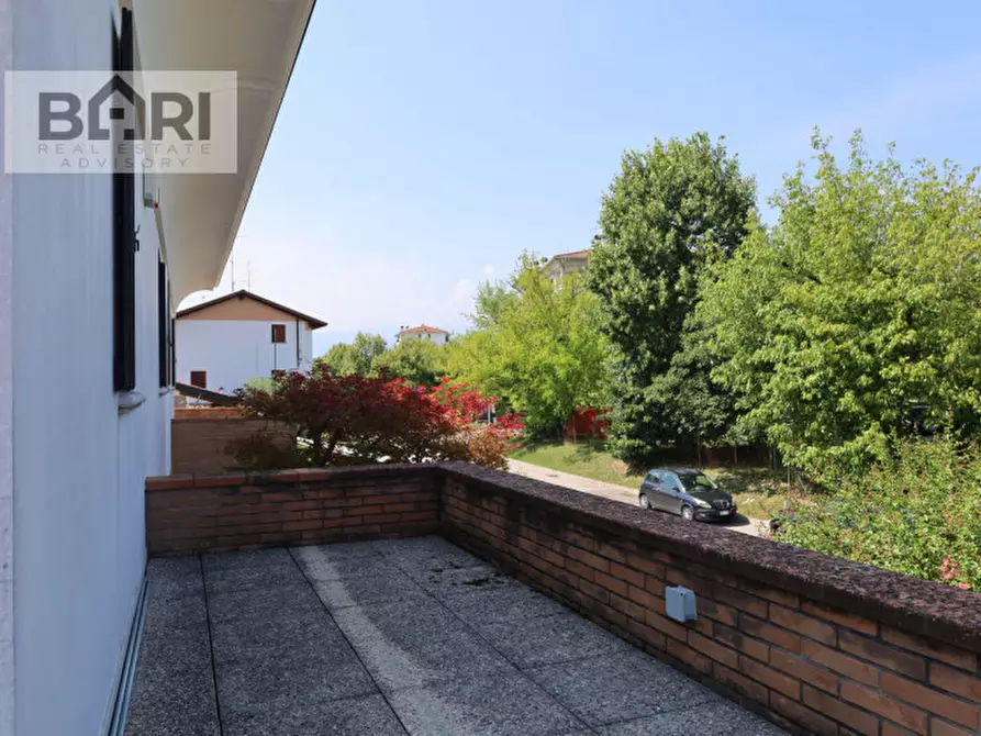 Immagine 41 di Casa bifamiliare in vendita  a Pordenone