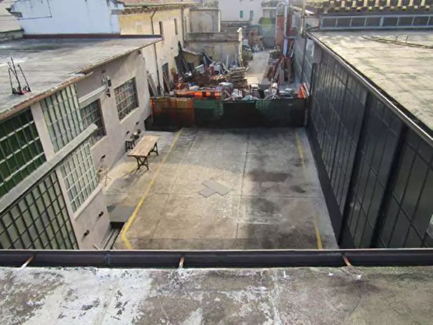 Immagine 23 di Capannone industriale in vendita  in Via Edoardo De Betta 3A a Verona