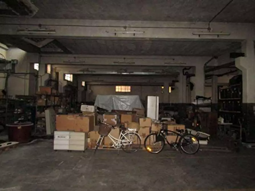 Immagine 31 di Capannone industriale in vendita  in Via Edoardo De Betta 3A a Verona