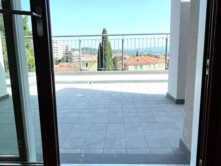 Immagine 26 di Attico in vendita  in Via Adriatica 70 a Perugia