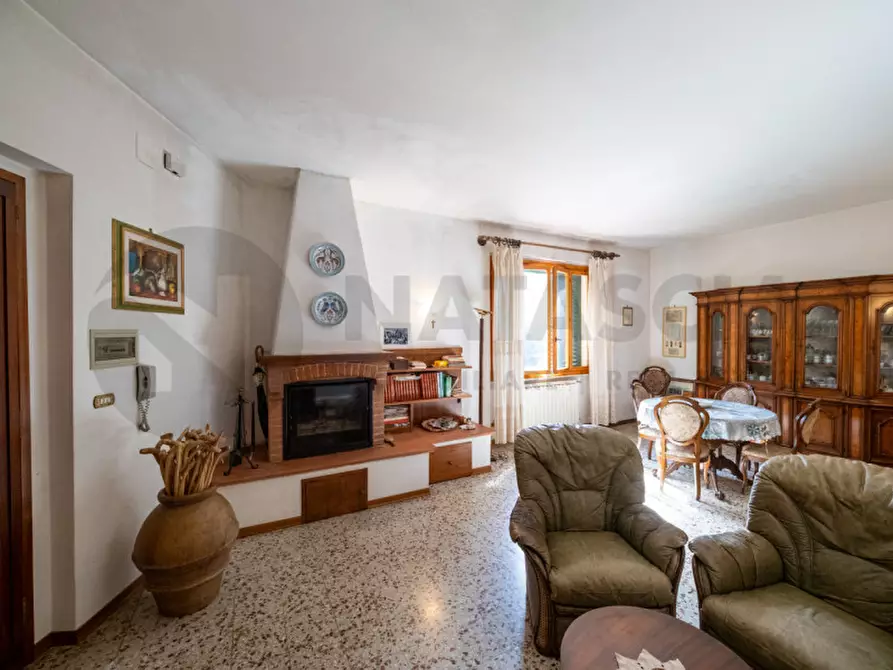 Immagine 1 di Appartamento in vendita  in VIA DI RAGGIOLI a Pelago
