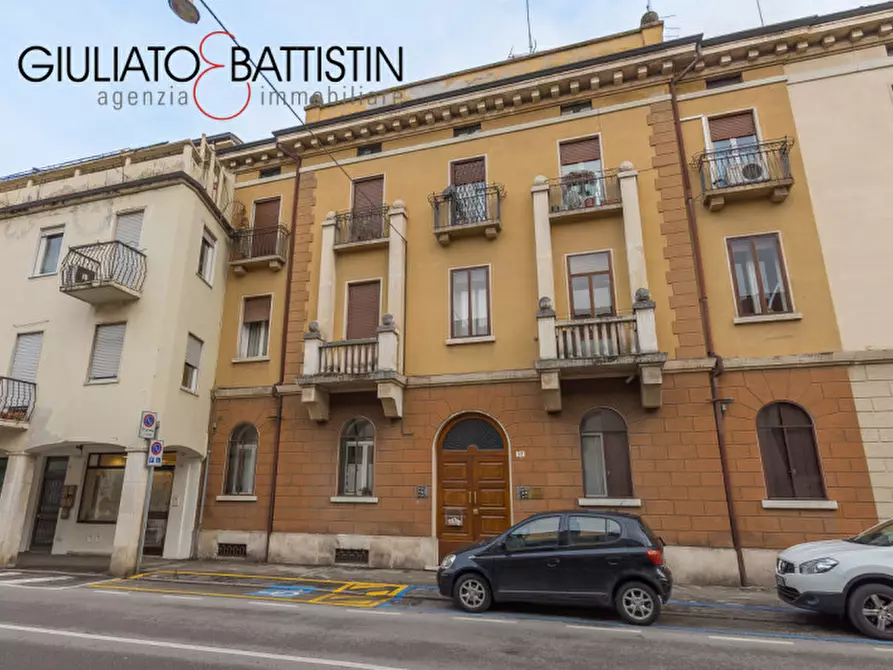 Immagine 1 di Appartamento in vendita  in Contrà Porta Nova a Vicenza