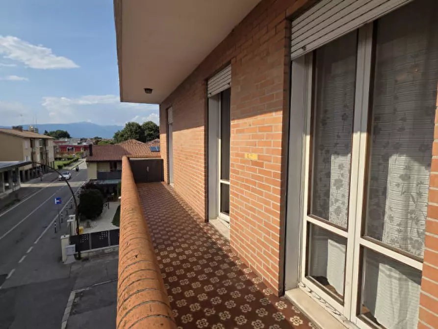 Immagine 13 di Appartamento in vendita  in Borgo Montegrappa 40 a Castelfranco Veneto
