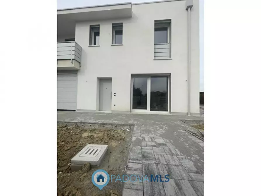 Immagine 7 di Casa quadrifamiliare in vendita  in Via Vangadizza a Rubano