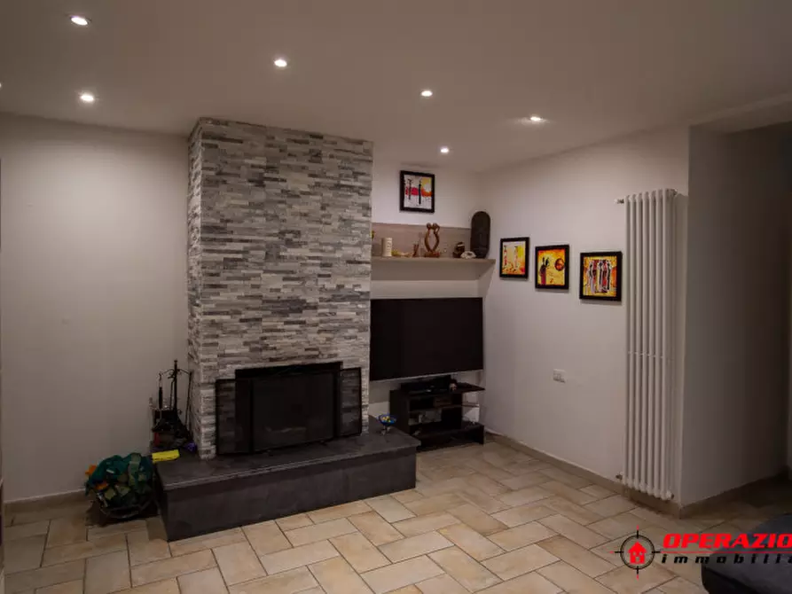 Immagine 13 di Casa quadrifamiliare in vendita  in Via Giovanni Paolo II a Anguillara Sabazia