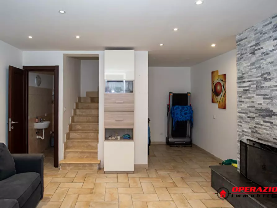 Immagine 14 di Casa quadrifamiliare in vendita  in Via Giovanni Paolo II a Anguillara Sabazia