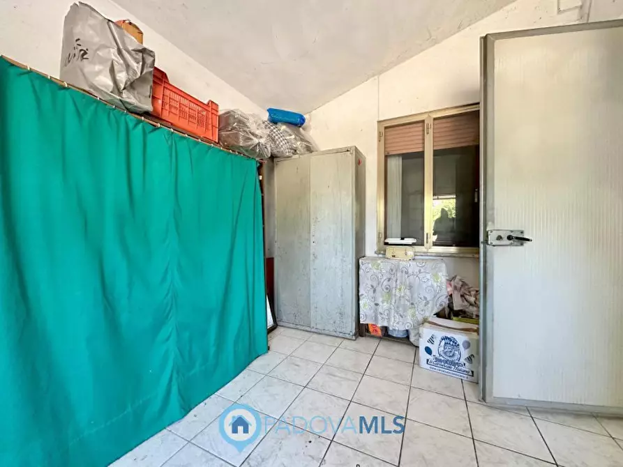 Immagine 21 di Casa bifamiliare in vendita  in Via Caneva a Bovolenta