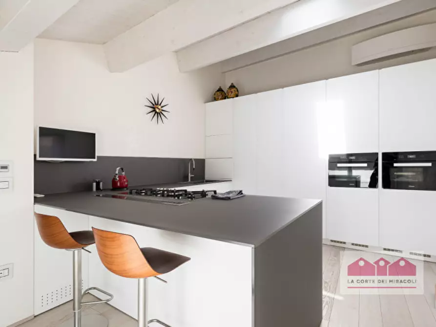 Immagine 3 di Appartamento in vendita  in Corso Antonio Fogazzaro a Vicenza