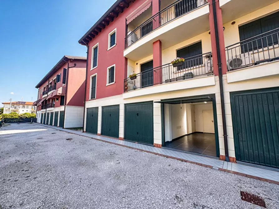Immagine 19 di Appartamento in vendita  in Via Gino Cortelazzo a Este