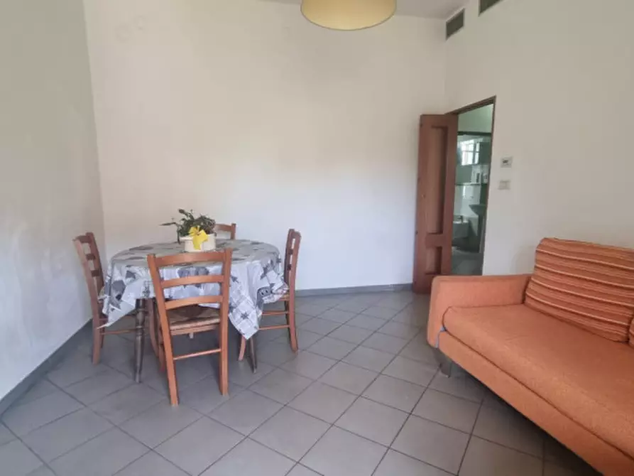 Immagine 3 di Appartamento in vendita  in Via Vincenzo Vela a Correggio