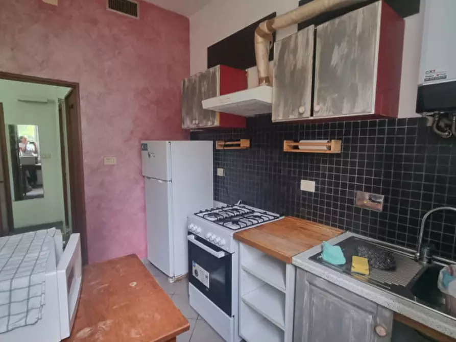 Immagine 7 di Appartamento in vendita  in Via Vincenzo Vela a Correggio