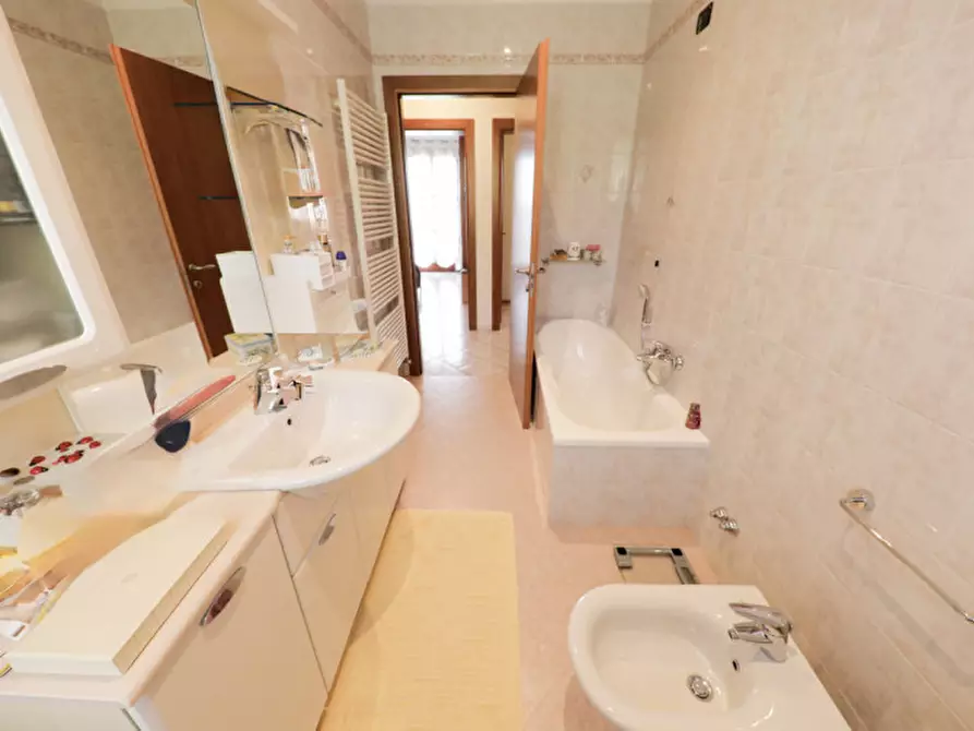 Immagine 9 di Casa bifamiliare in vendita  in Via Giovanni 23° a Granze