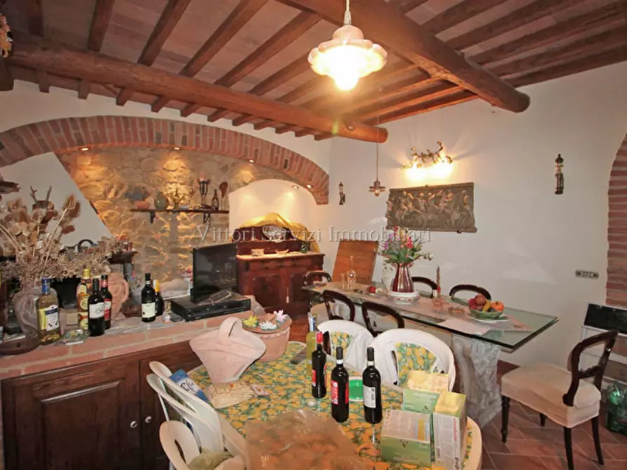 Immagine 8 di Casa bifamiliare in vendita  in via di peschiera a Sinalunga