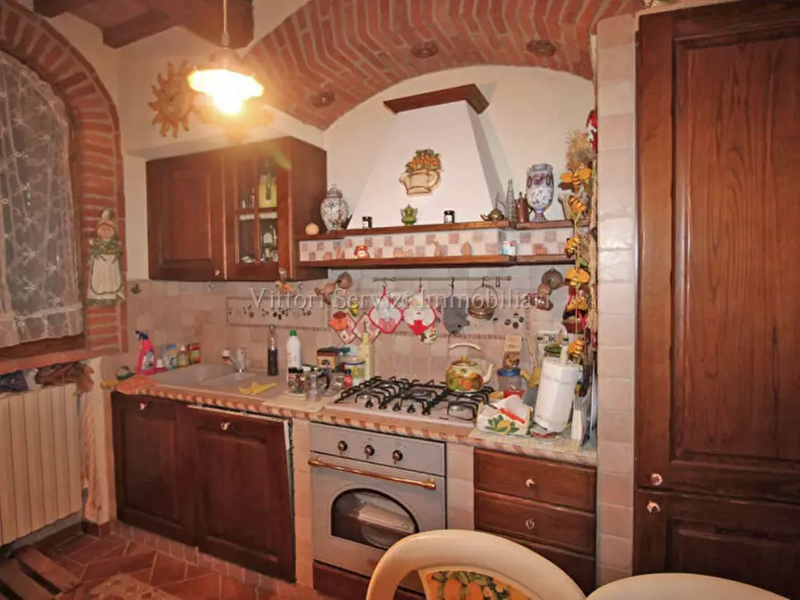 Immagine 10 di Casa bifamiliare in vendita  in via di peschiera a Sinalunga