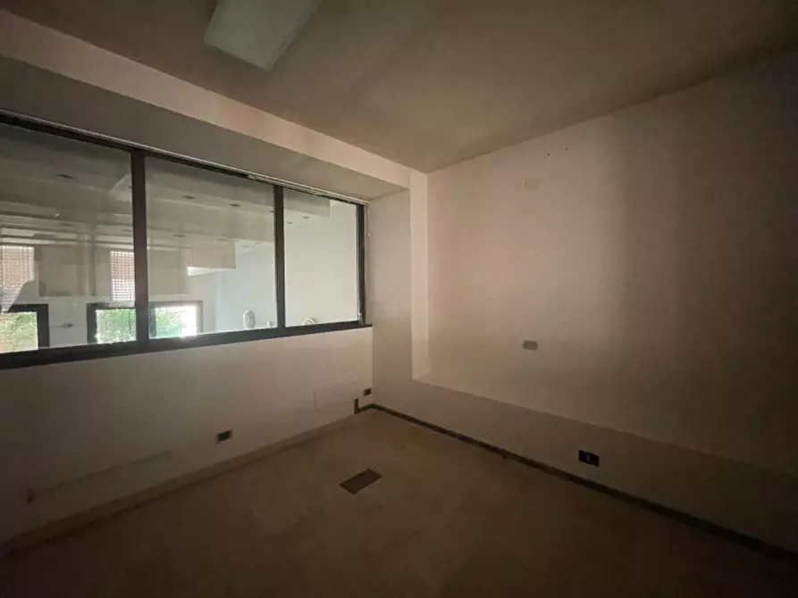 Immagine 12 di Ufficio in affitto  in Contra' Lodi a Vicenza