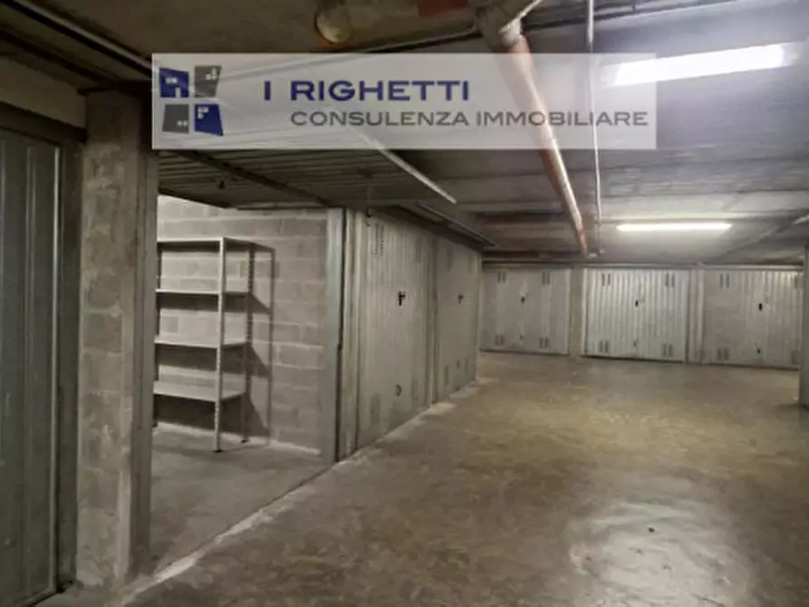 Immagine 4 di Garage in vendita  in Via Luigi Galvani a Verona