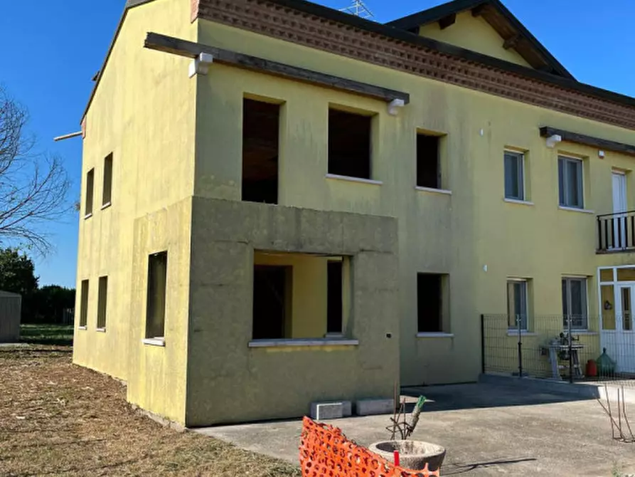Immagine 2 di Casa bifamiliare in vendita  in Via Stangon a Montagnana