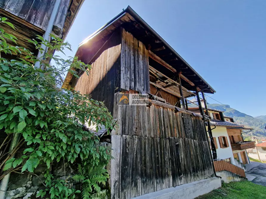 Immagine 4 di Rustico / casale in vendita  in Via Santa Maria dei Battuti a Alleghe