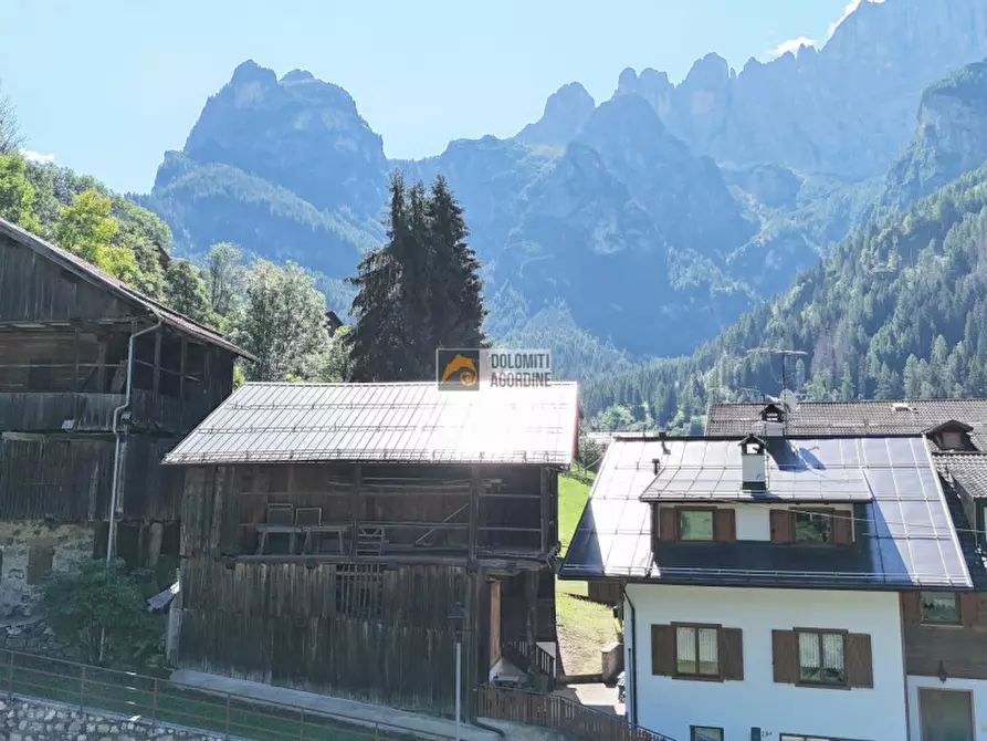 Immagine 5 di Rustico / casale in vendita  in Via Santa Maria dei Battuti a Alleghe