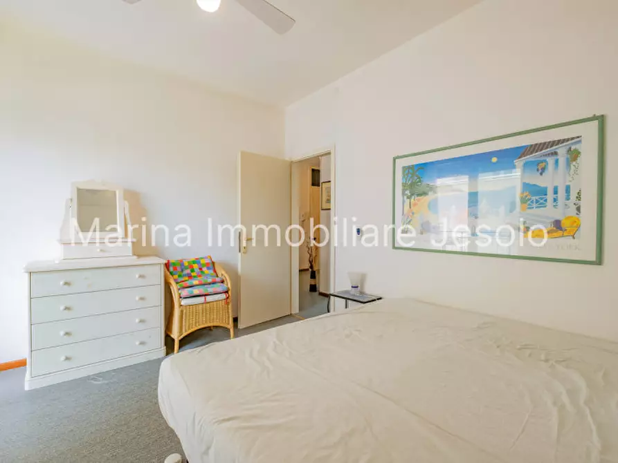 Immagine 11 di Appartamento in vendita  in Via Padova a Jesolo