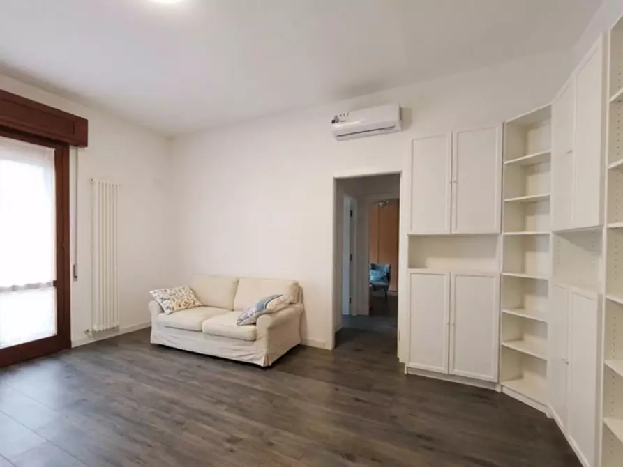 Immagine 1 di Appartamento in vendita  in Via Ercole Lelli a Bologna